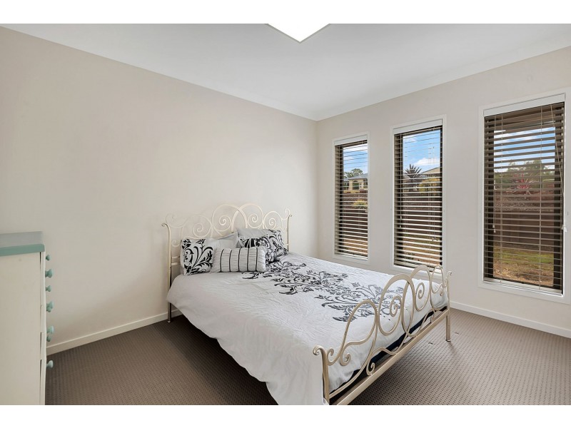 12 Mary Drive, Murphys Creek QLD 4352