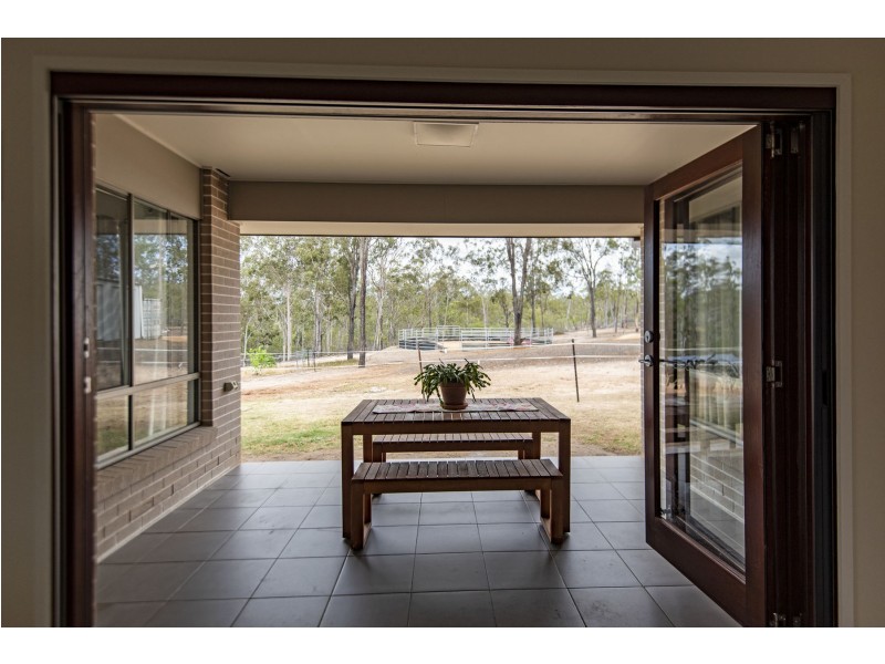 12 Mary Drive, Murphys Creek QLD 4352