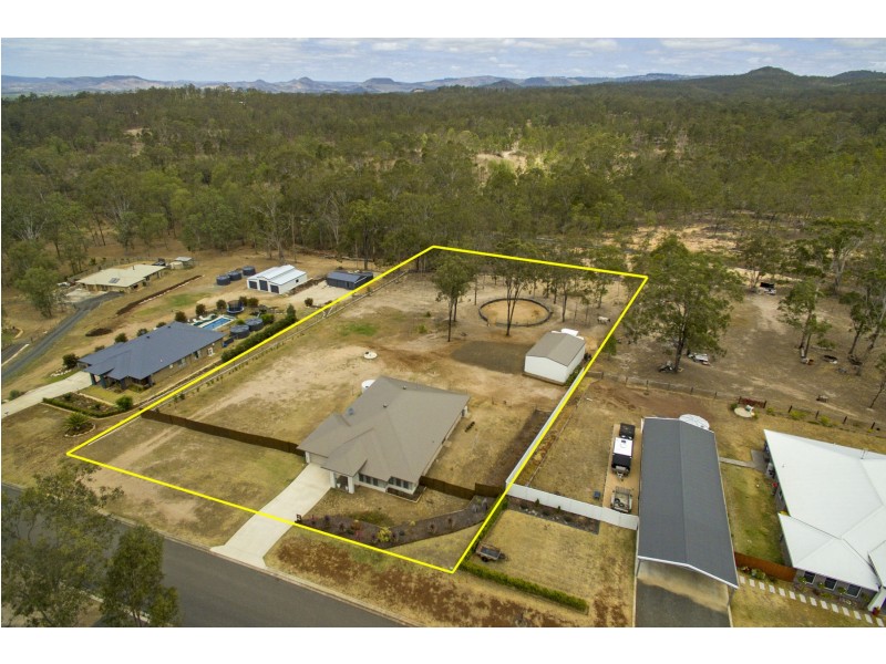 12 Mary Drive, Murphys Creek QLD 4352
