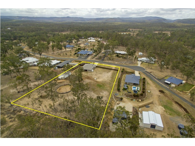 12 Mary Drive, Murphys Creek QLD 4352