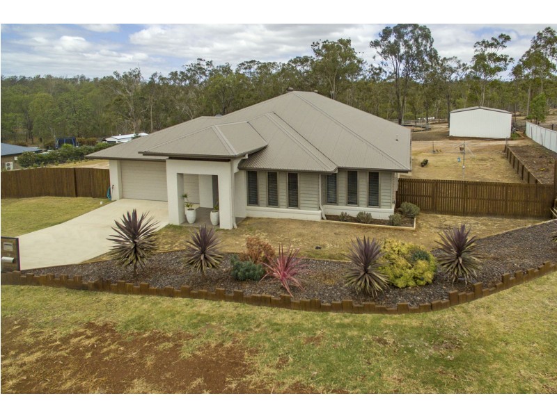 12 Mary Drive, Murphys Creek QLD 4352