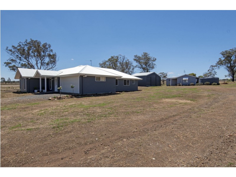 2476 Kingsthorpe-Haden Road, Goombungee QLD 4354
