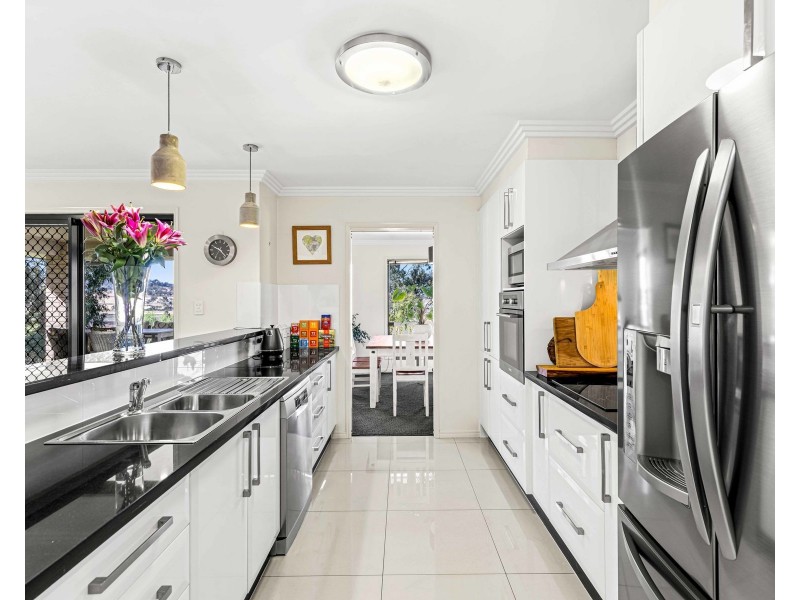 39 Gowrie-Birnam Road, Gowrie Junction QLD 4352