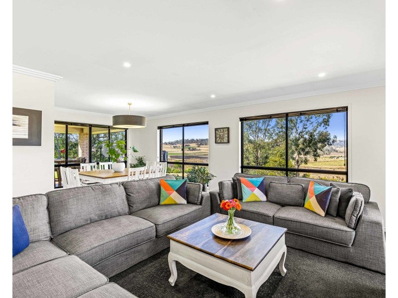 39 Gowrie-Birnam Road, Gowrie Junction QLD 4352