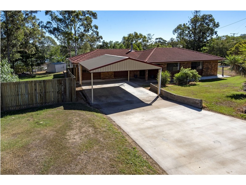 26 Main Street, Meringandan QLD 4352