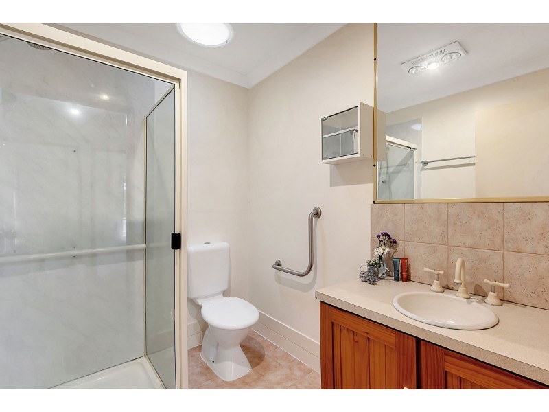 9 John Street, Cambooya QLD 4358