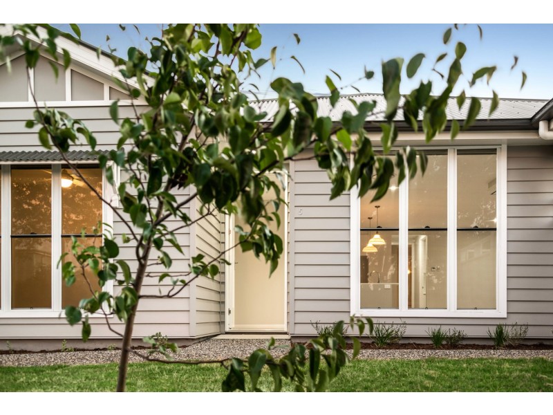 4 Denis Street, South Toowoomba QLD 4350