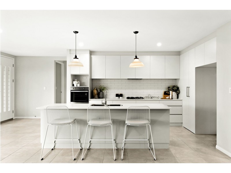 4 Denis Street, South Toowoomba QLD 4350