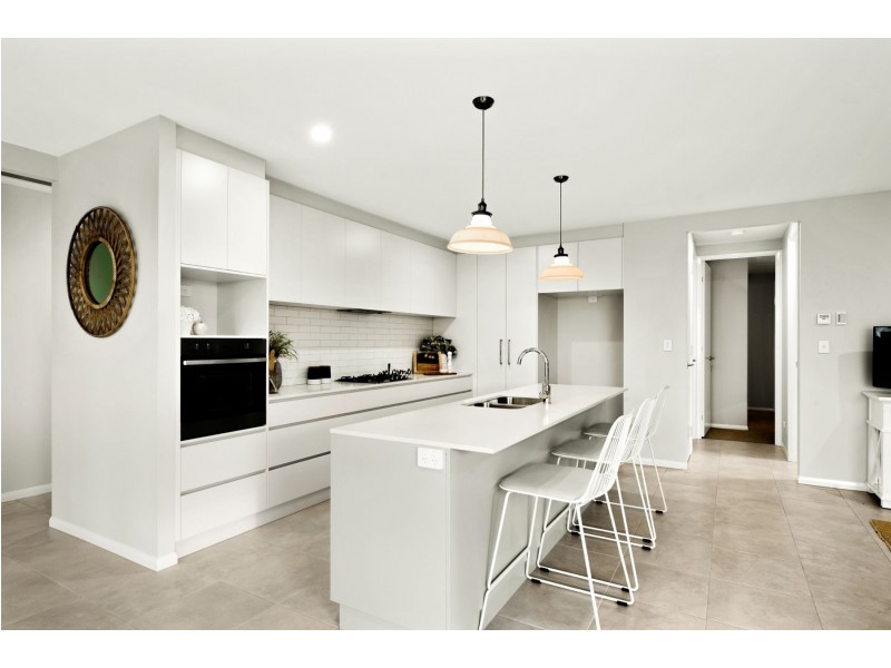 4 Denis Street, South Toowoomba QLD 4350