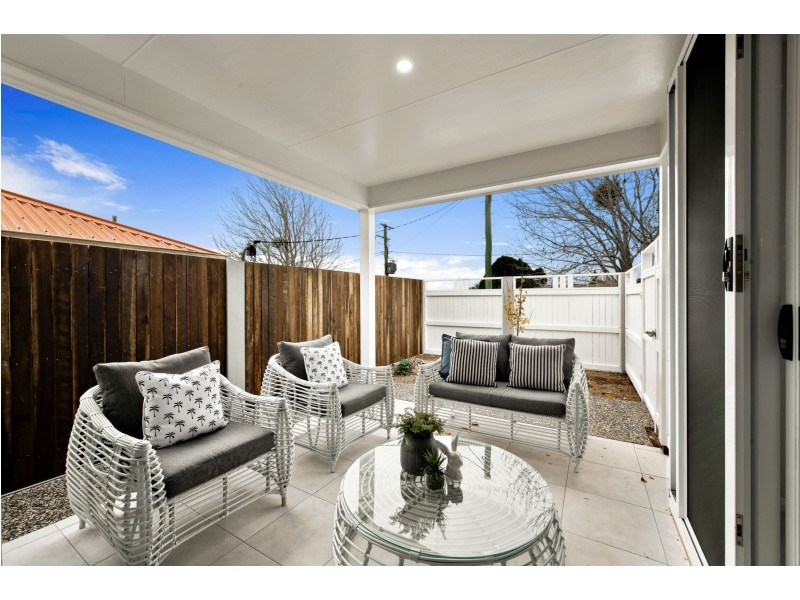 4 Denis Street, South Toowoomba QLD 4350