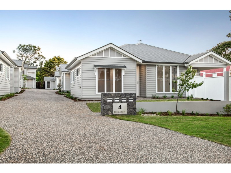 4 Denis Street, South Toowoomba QLD 4350