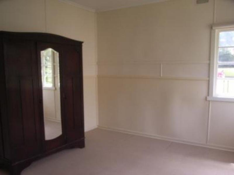 25 Yeates Street, Harlaxton QLD 4350
