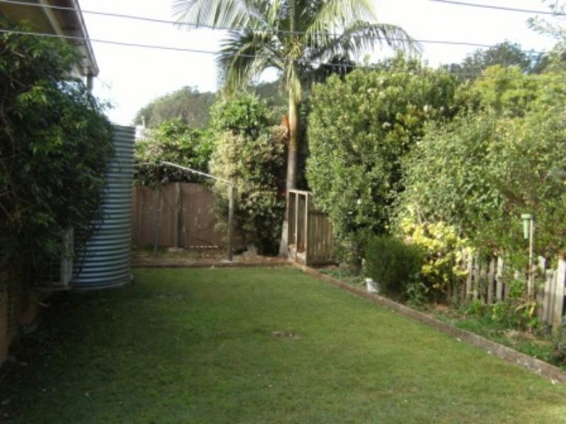 55 Martini Street, Mount Lofty QLD 4350
