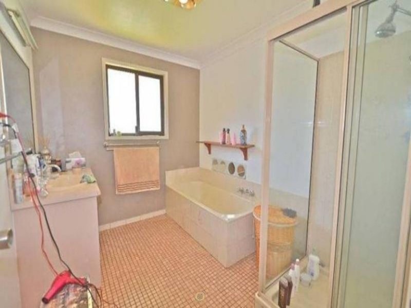 55 Traminer Drive, Wilsonton Heights QLD 4350