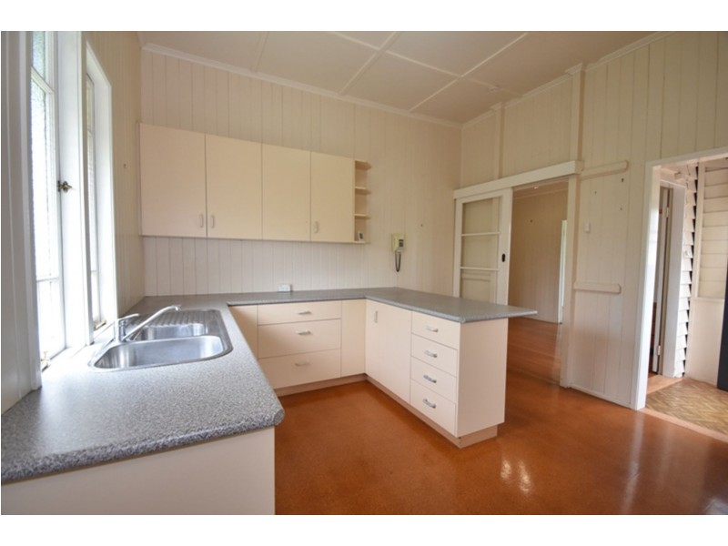 85a Bridge Street, Mount Lofty QLD 4350