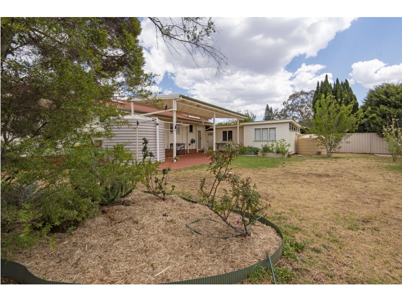 2A Harms Street, Harristown QLD 4350