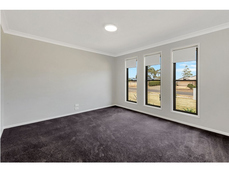 45 Harrow Street, Cambooya QLD 4358