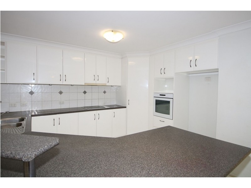 6 Tiley Street, Kearneys Spring QLD 4350