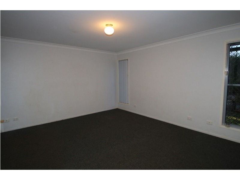 6 Tiley Street, Kearneys Spring QLD 4350