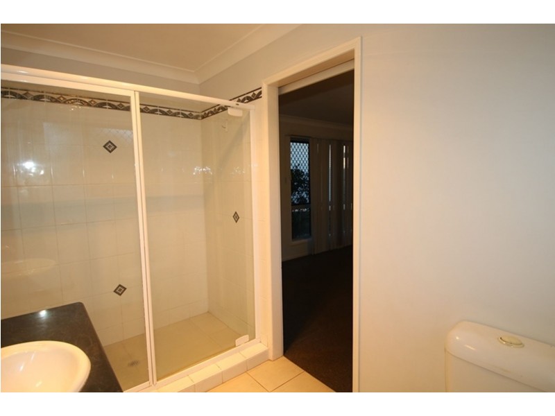 6 Tiley Street, Kearneys Spring QLD 4350