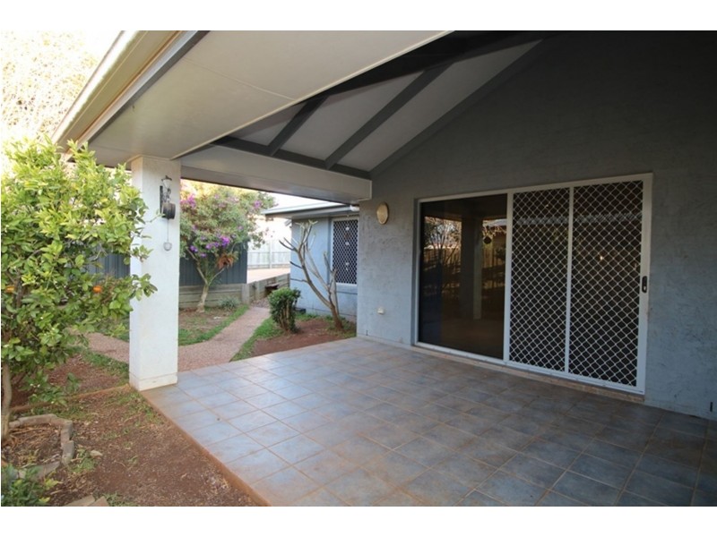 6 Tiley Street, Kearneys Spring QLD 4350