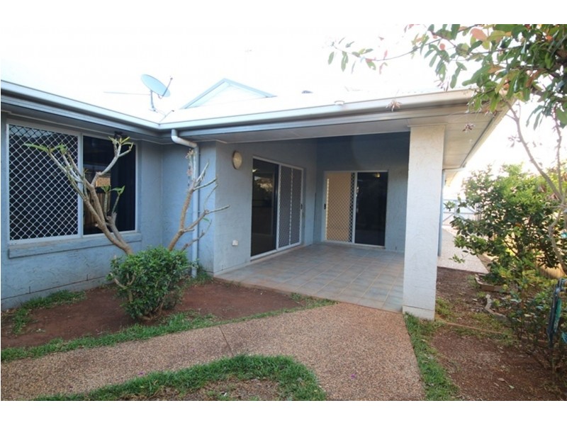 6 Tiley Street, Kearneys Spring QLD 4350