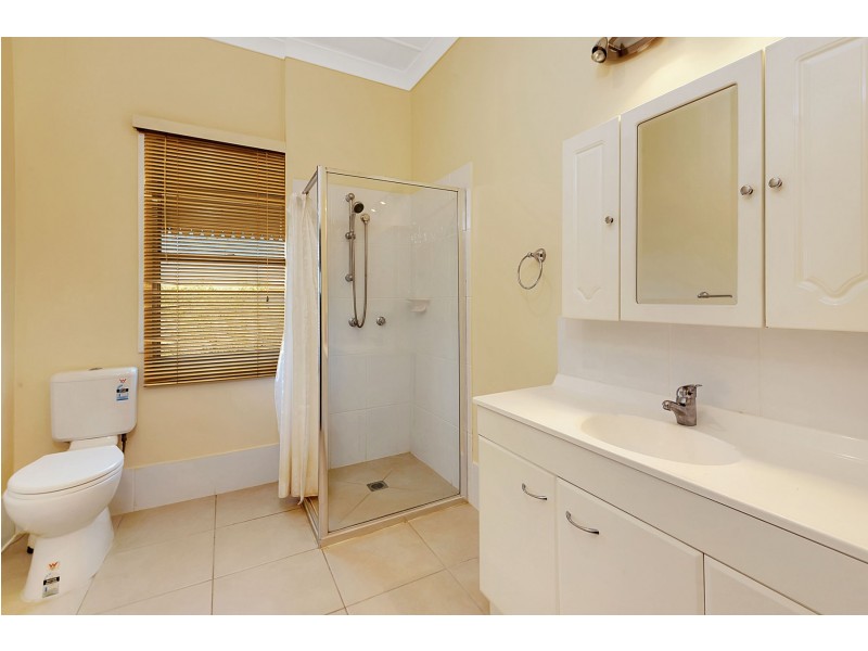 141 Mocatta Street, Goombungee QLD 4354