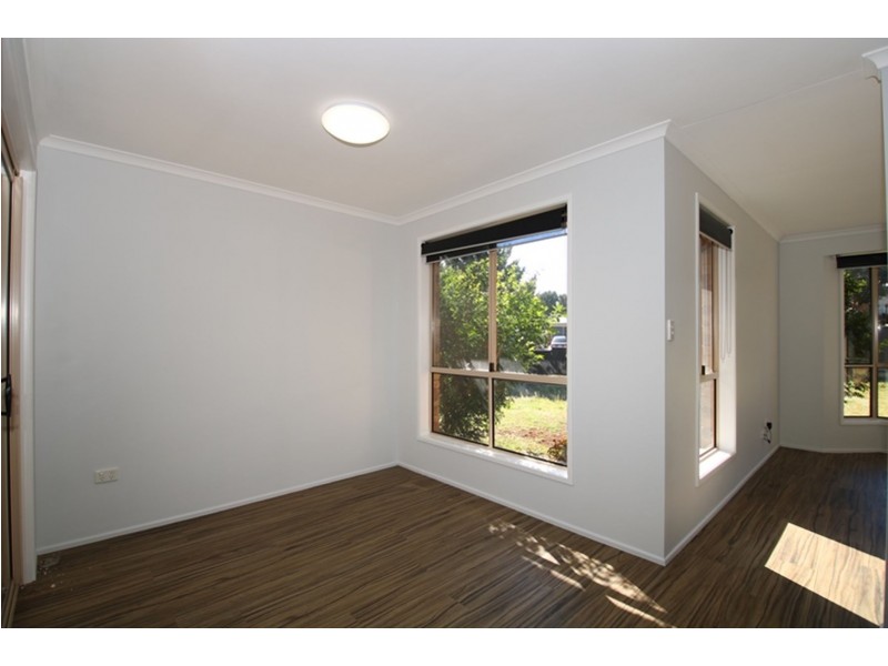 4 Robindale Drive, Darling Heights QLD 4350