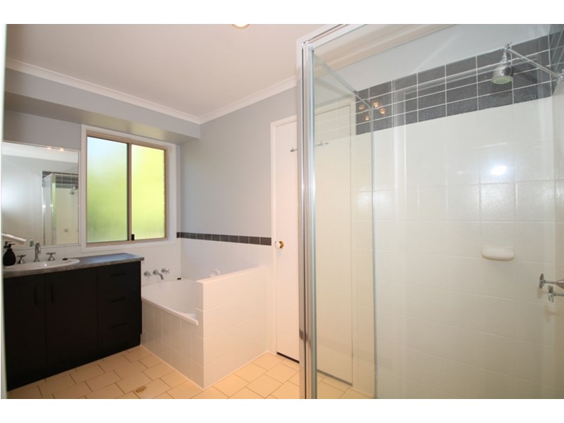 4 Robindale Drive, Darling Heights QLD 4350