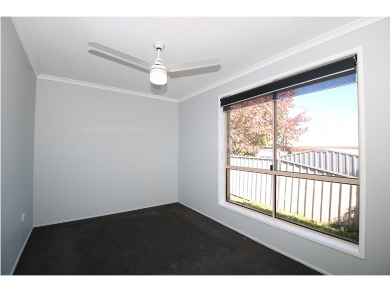 4 Robindale Drive, Darling Heights QLD 4350