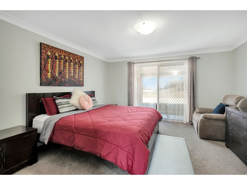 7 Sunshine Way, Kingsthorpe QLD 4400