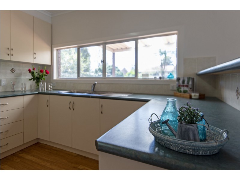 17 Parsons Street, Rangeville QLD 4350