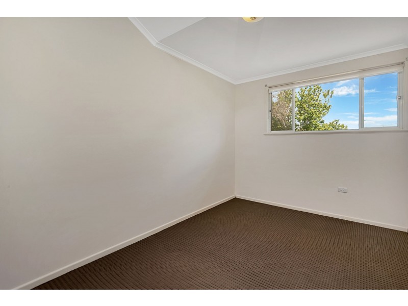 17 Parsons Street, Rangeville QLD 4350