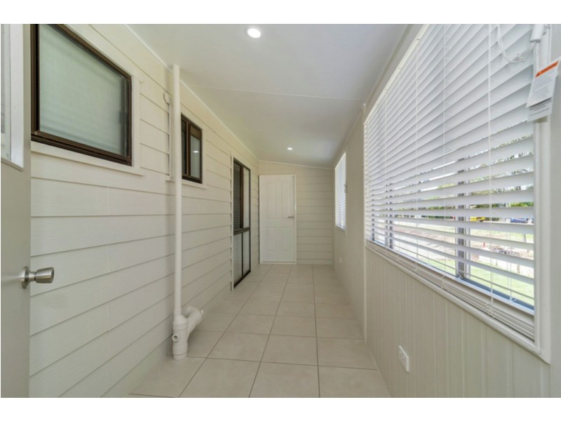 14 Vayro Road, Blue Mountain Heights QLD 4350