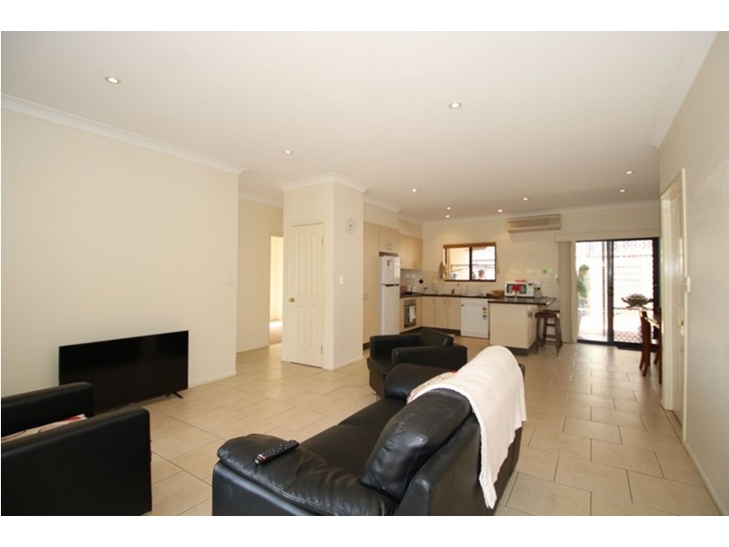 1/18 Cortess Street, Kearneys Spring QLD 4350