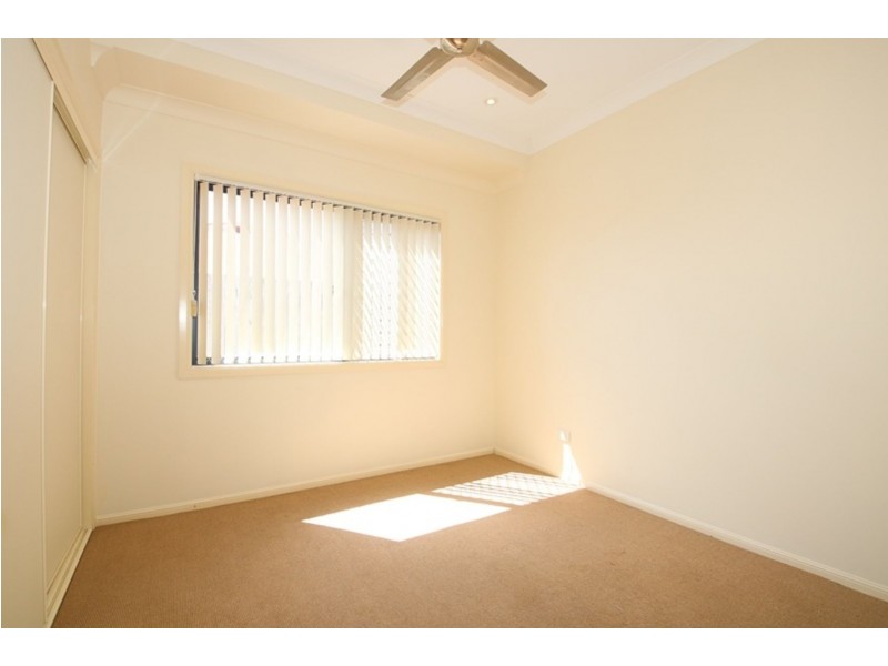 1/18 Cortess Street, Kearneys Spring QLD 4350
