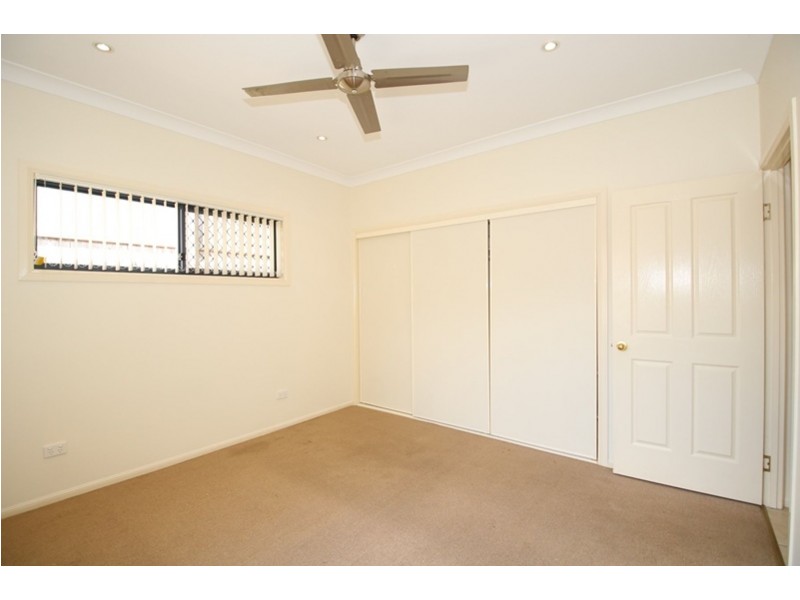 1/18 Cortess Street, Kearneys Spring QLD 4350