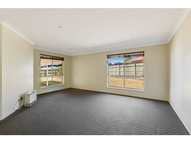 23 Paddington Court, Middle Ridge QLD 4350