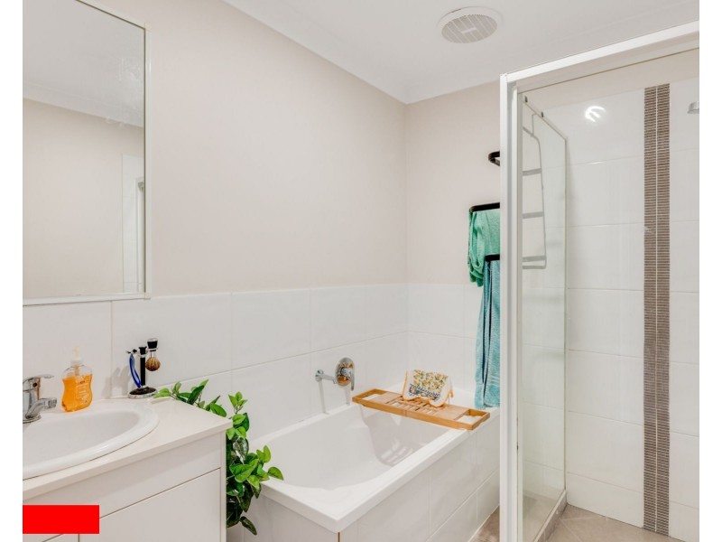 19 Winning Street, Glenvale QLD 4350