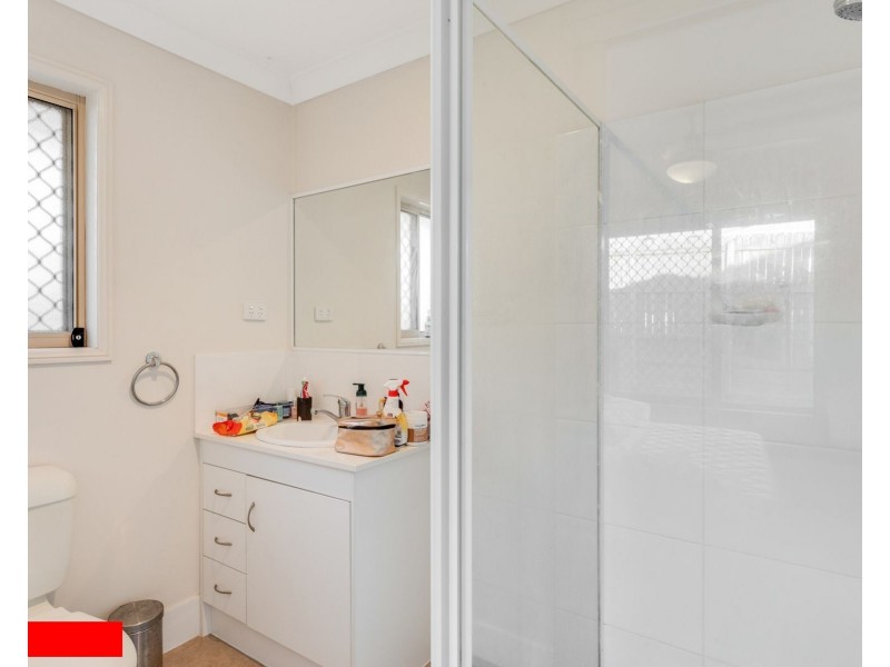 19 Winning Street, Glenvale QLD 4350