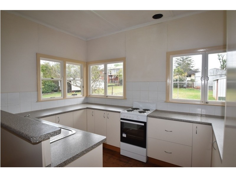 1/127 Ramsay Street, Centenary Heights QLD 4350