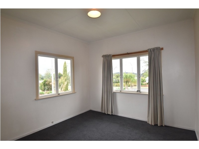 1/127 Ramsay Street, Centenary Heights QLD 4350