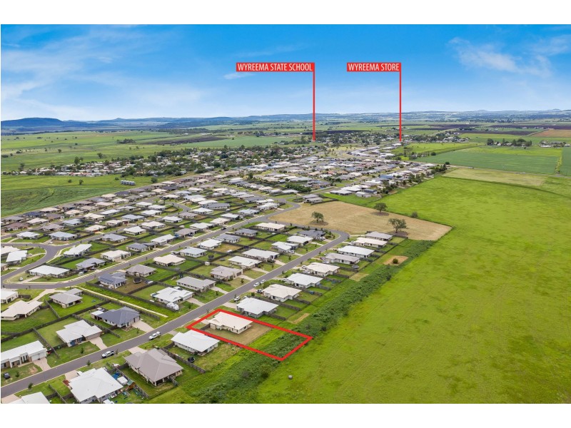 21 Mia Street, Wyreema QLD 4352