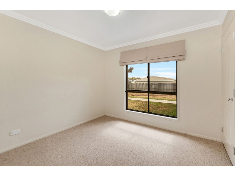 3 Whitman Street, Westbrook QLD 4350