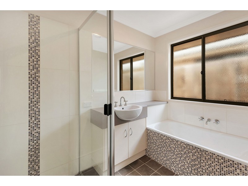 3 Whitman Street, Westbrook QLD 4350