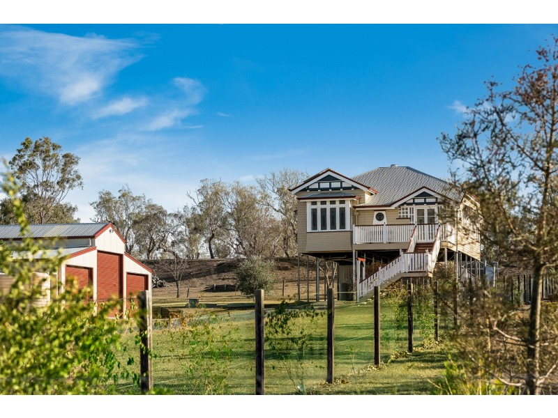 2205 Toowoomba Cecil Plains Road, Biddeston QLD 4401