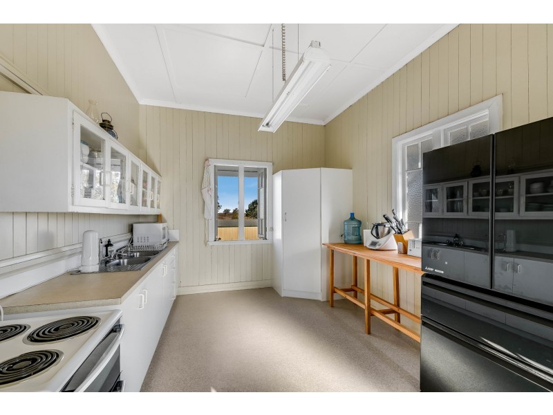 2205 Toowoomba Cecil Plains Road, Biddeston QLD 4401