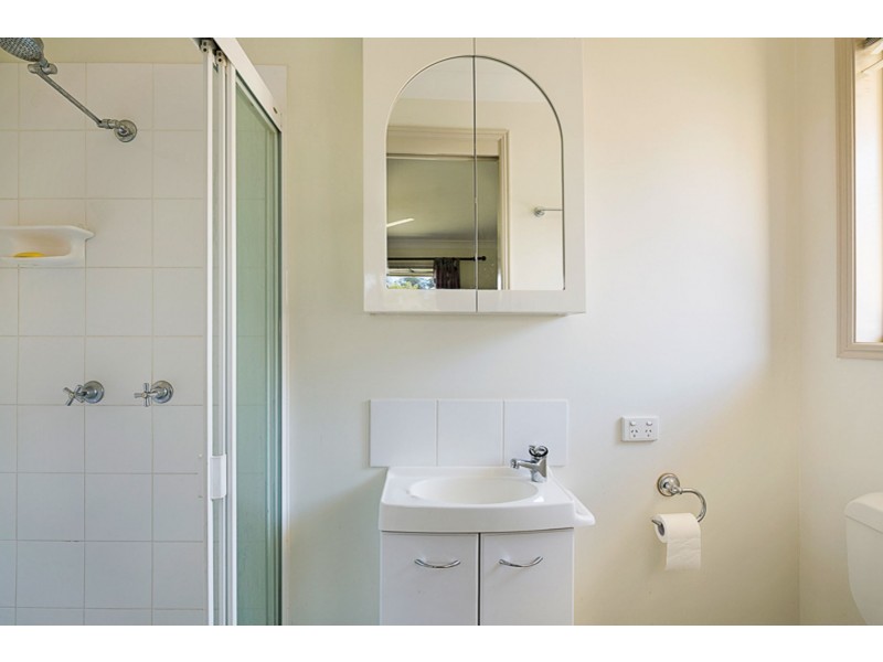 14 Schaefer Court, Westbrook QLD 4350