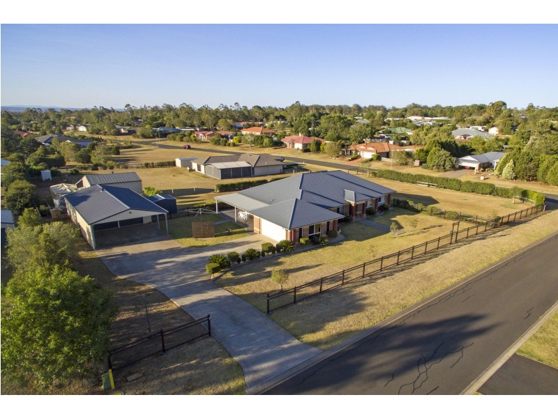 1 Cole Drive, Highfields QLD 4352