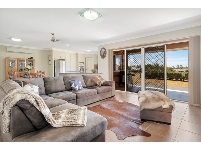 1 Cole Drive, Highfields QLD 4352